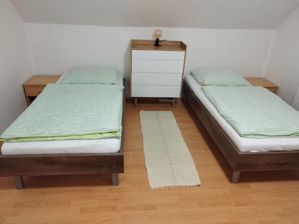 Appartement In Nitra Under The Zobor-Hill Eksteriør billede